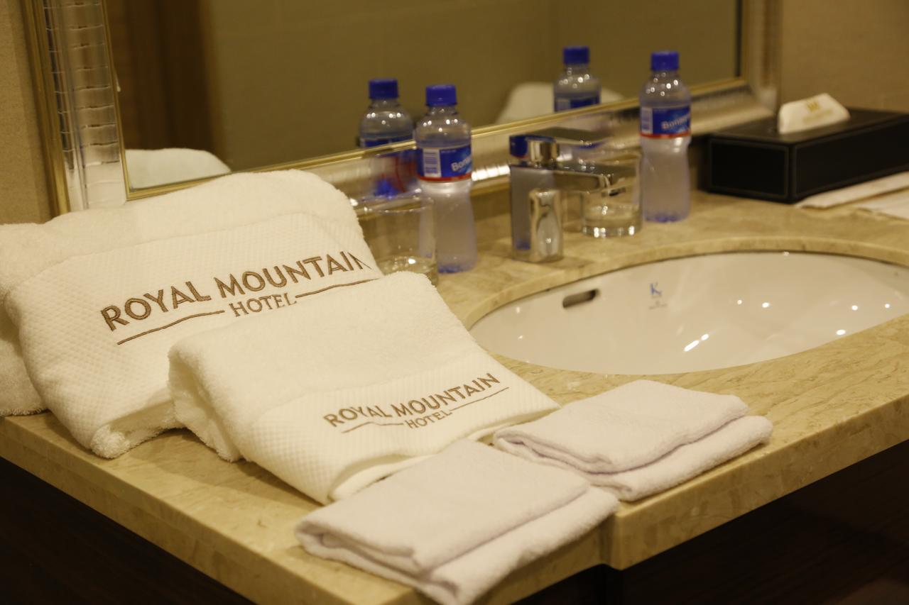 אולן בטור Royal Mountain Hotel מראה חיצוני תמונה