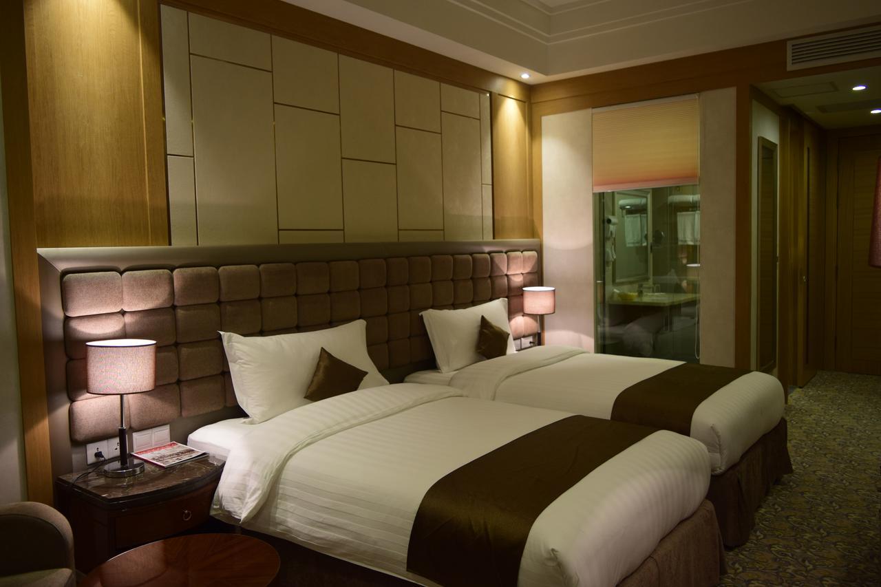 אולן בטור Royal Mountain Hotel מראה חיצוני תמונה