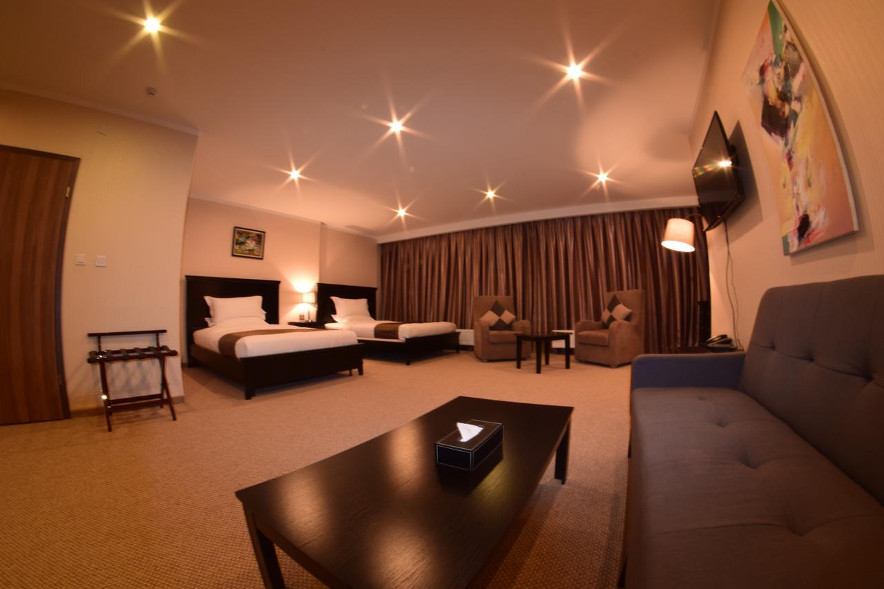 אולן בטור Royal Mountain Hotel מראה חיצוני תמונה